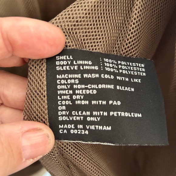 London Fog Woman’s  Beige Military Jacket style - size large- hood, pockets- - Picture 12 of 16